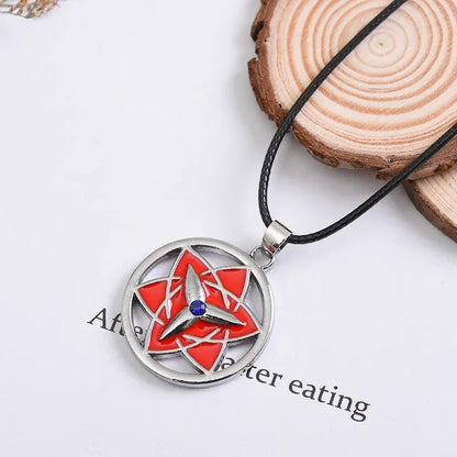 Collar Naruto Akatsuki – Colgante Nube Roja Estilo Itachi
