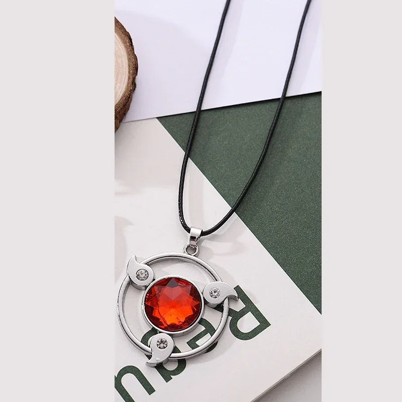 Collar Naruto Akatsuki – Colgante Nube Roja Estilo Itachi